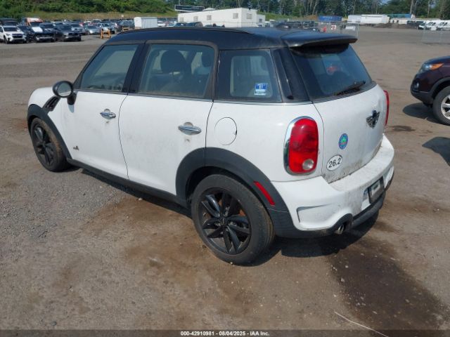 2011 MINI COOPER S COUNTRYMAN WMWZC5C57BWM11329 Photo 2
