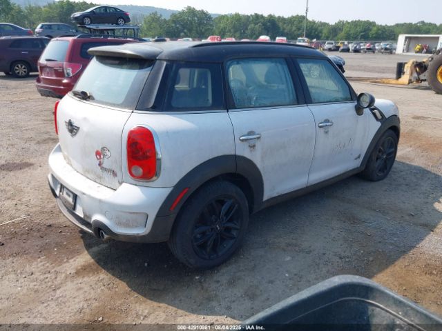 2011 MINI COOPER S COUNTRYMAN WMWZC5C57BWM11329 Photo 3