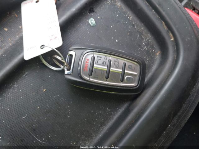 2023 CHRYSLER PACIFICA 2C4RC1FGXPR555420 Photo 10