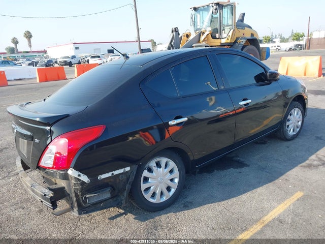3N1CN7AP4KL877313 Nissan 2019