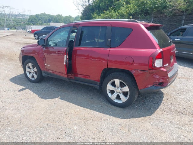 Jeep 2016 2016 1C4NJDBB3GD686983 Image 3