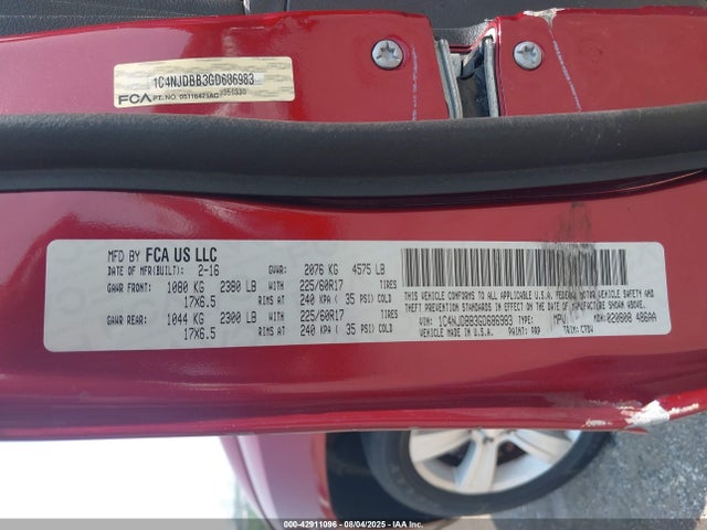 Jeep 2016 2016 1C4NJDBB3GD686983 Image 9