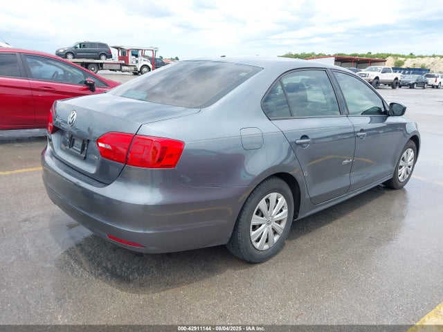 3VW1K7AJ7EM314812 Volkswagen Jetta
