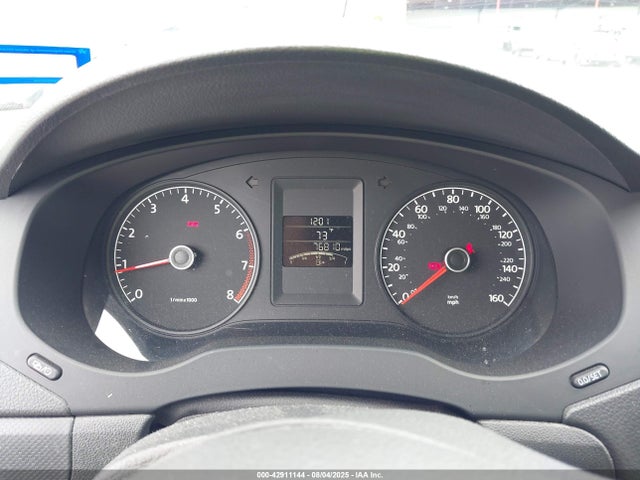 3VW1K7AJ7EM314812 Volkswagen Jetta