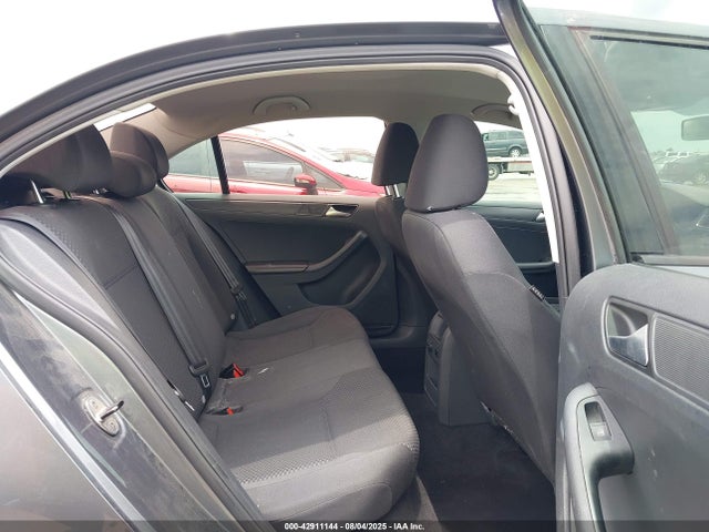 3VW1K7AJ7EM314812 Volkswagen Jetta