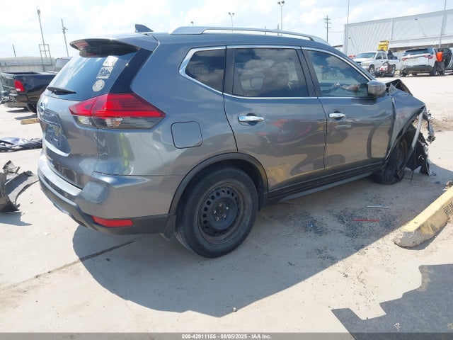 JN8AT2MT4HW146801 Nissan Rogue