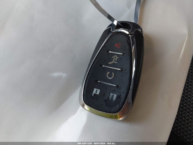 1GNERGKW0MJ162093 Chevrolet lfy