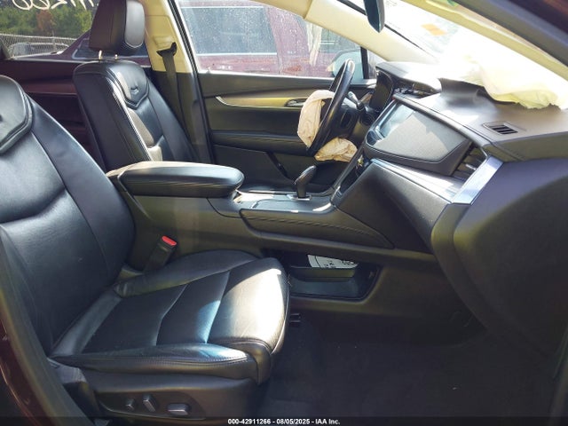 2018 CADILLAC XT5 1GYKNCRS3JZ202094 Photo 4