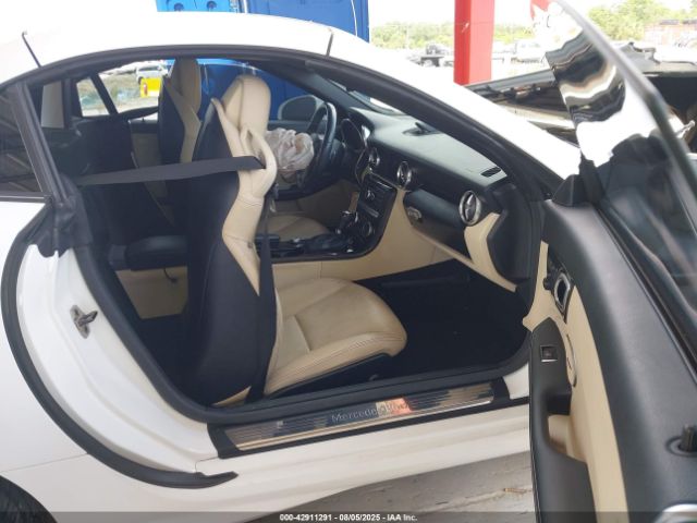 2016 MERCEDES-BENZ SLK 350 WDDPK5HA3GF115465 Photo 4