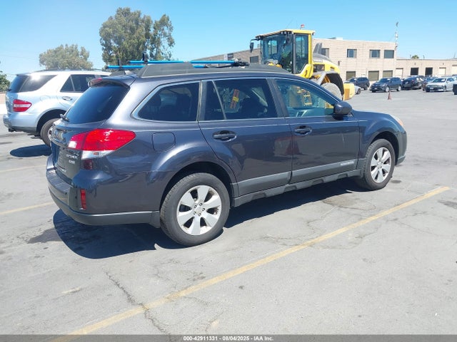 2011 Subaru Outback 2.5i Premium მანქანა იყიდება აუქციონზე, vin: 4S4BRBFC2B3345765, აუქციონის ნომერი: 42911331