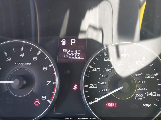 2011 Subaru Outback 2.5i Premium მანქანა იყიდება აუქციონზე, vin: 4S4BRBFC2B3345765, აუქციონის ნომერი: 42911331