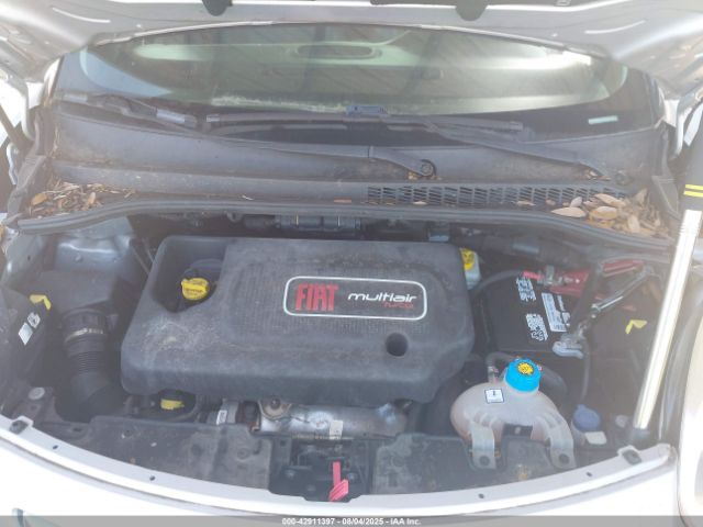 2014 FIAT 500L ZFBCFACH6EZ029818 Photo 9