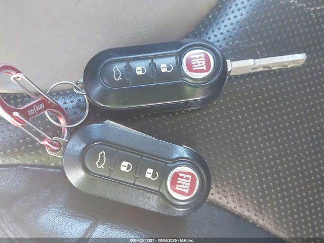 2014 FIAT 500L ZFBCFACH6EZ029818 Photo 10