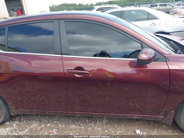 3N1AB8CV0NY224325 Nissan Sentra