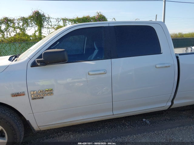 RAM 1500 2019 1C6RR6TT3KS561765 Image 14
