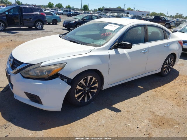 Nissan 2018 2018 1N4AL3AP2JC150044 Image 2