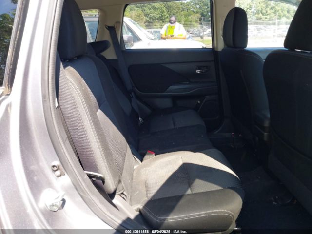2016 MITSUBISHI OUTLANDER JA4AZ3A32GZ041184 Photo 7