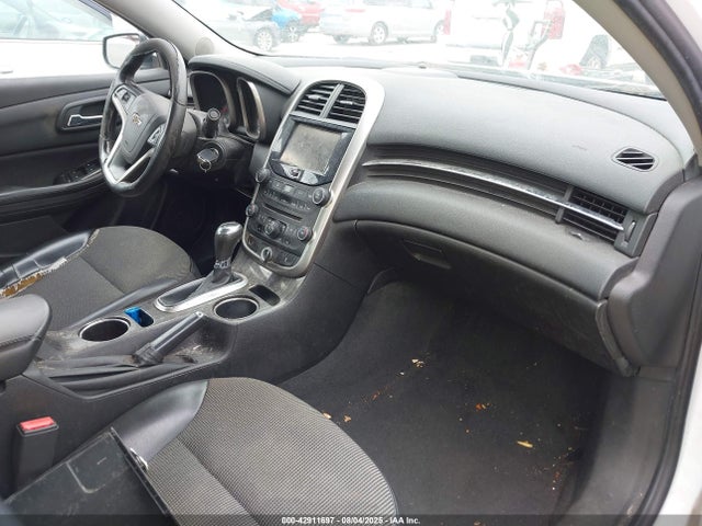 Chevrolet lkw 2014 1G11E5SL2EF248516 Image 5