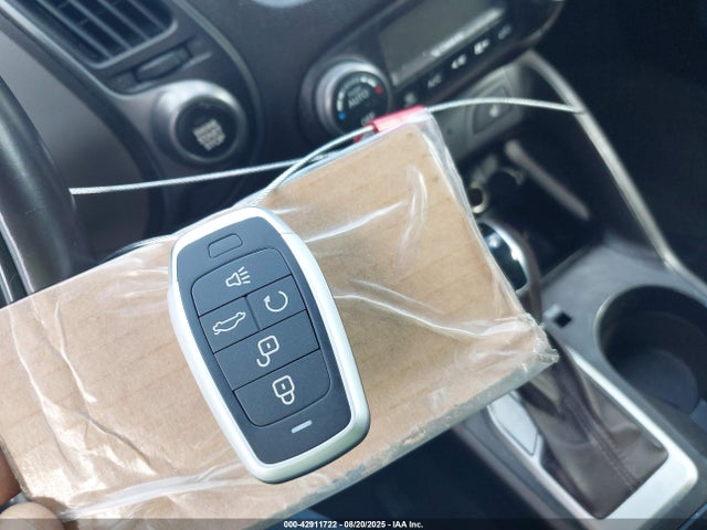 KM8JU3AG8EU819968 Hyundai Tucson Limited