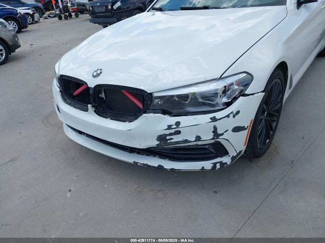 WBAJA5C53JG898847 BMW 530I