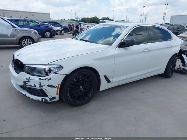 WBAJA5C53JG898847 BMW 530I