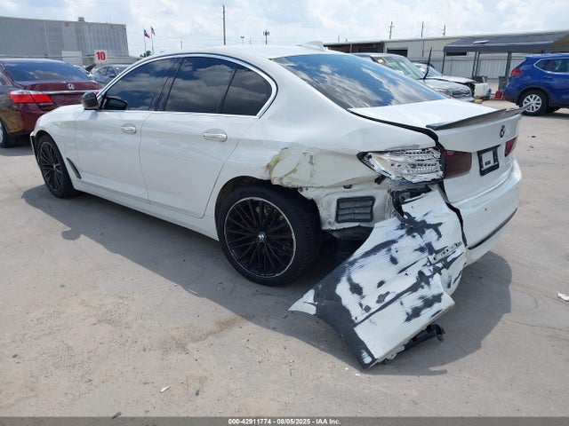 WBAJA5C53JG898847 BMW 530I