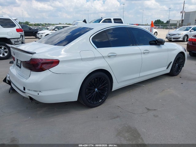 WBAJA5C53JG898847 BMW 530I
