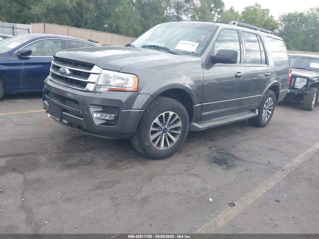 1FMJU1JT1FEF39838 Ford 2015