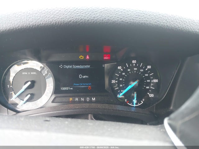 1FMJU1JT1FEF39838 Ford 2015