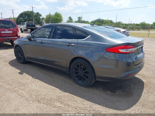 3FA6P0H72HR406824 Ford 2017