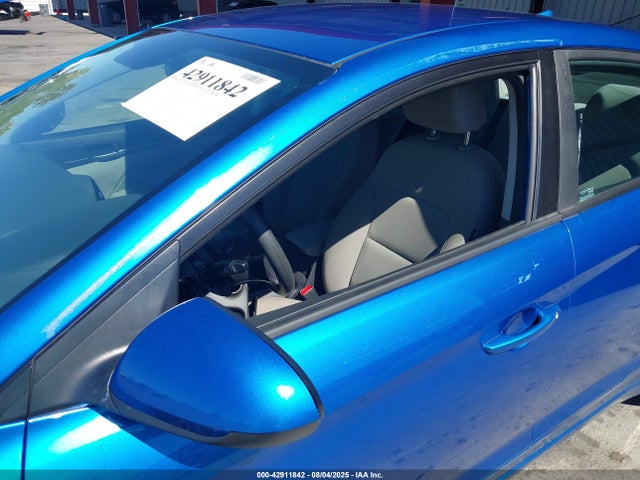 5NPD84LF2HH171364 Hyundai 2017
