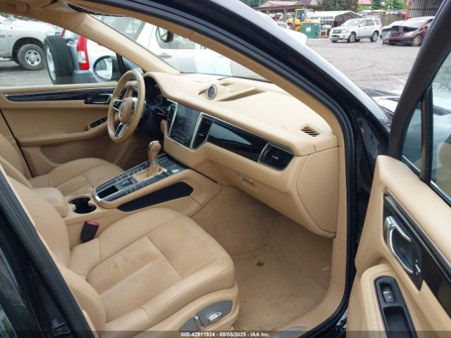 2017 PORSCHE MACAN WP1AB2A59HLB11269 Photo 4
