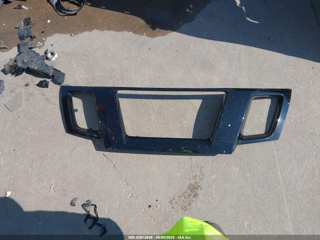 1N6AD0ER8KN878939 Nissan 2019