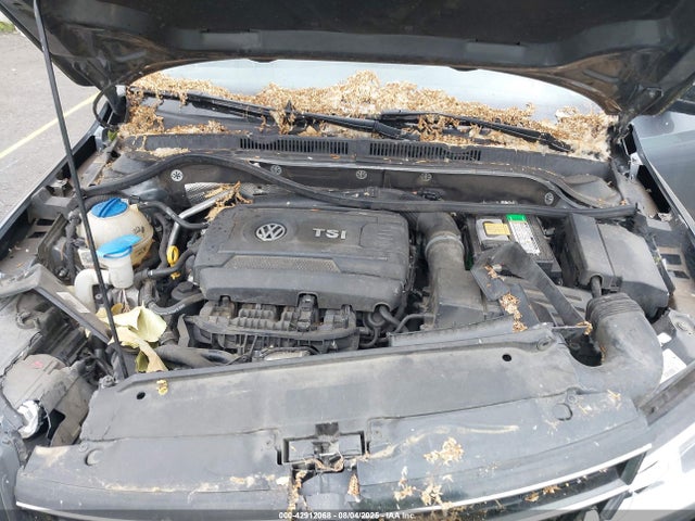 3VWD17AJ5FM288227 Volkswagen 1.8t