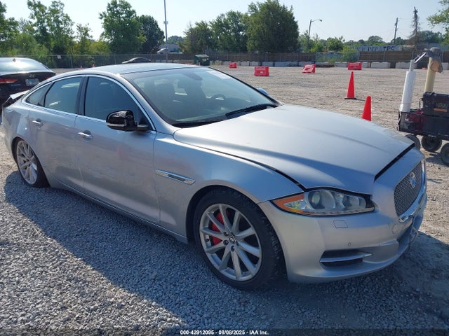 2012 JAGUAR XJ SAJWA1CB0CLV24845 Photo 0