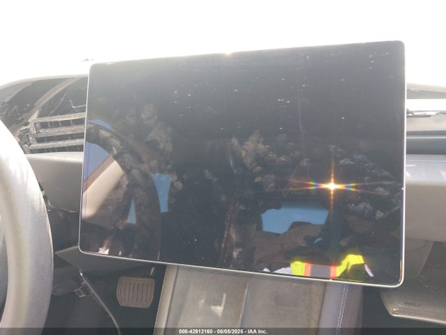 2024 TESLA MODEL 3 5YJ3E1EB6RF812903 Photo 6