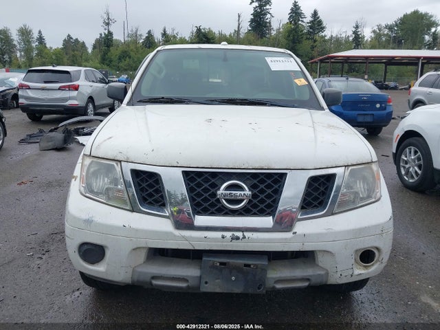 1N6AD0EV0HN746361 Nissan 2017