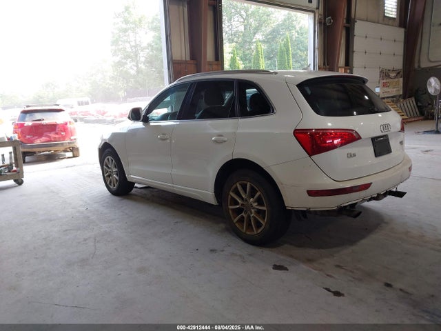 2011 AUDI Q5 WA1LFAFP1BA052881 Photo 2