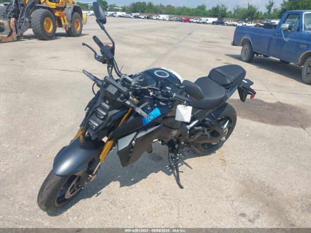 2025 SUZUKI GSX-S1000 JS1EK11D0S7100059 Photo 1