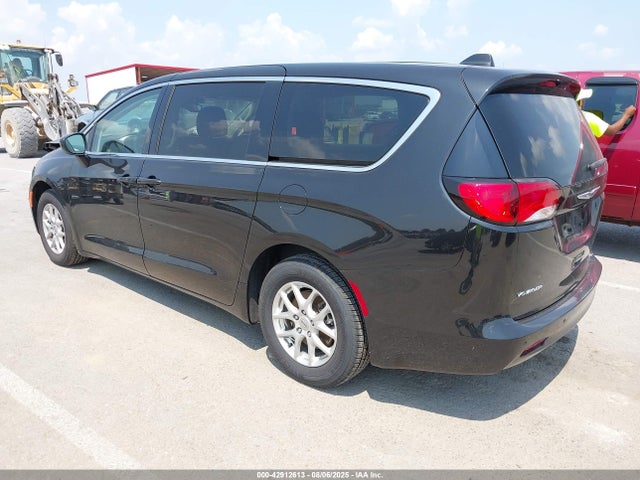 2C4RC1CG1NR158065 Chrysler 2022