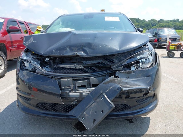 2C4RC1CG1NR158065 Chrysler 2022