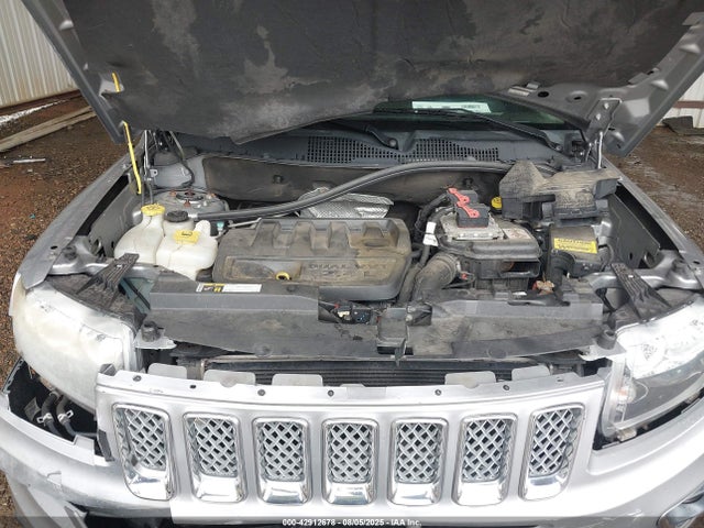 Jeep Compass 2016 1C4NJDEB4GD723969 Image 10