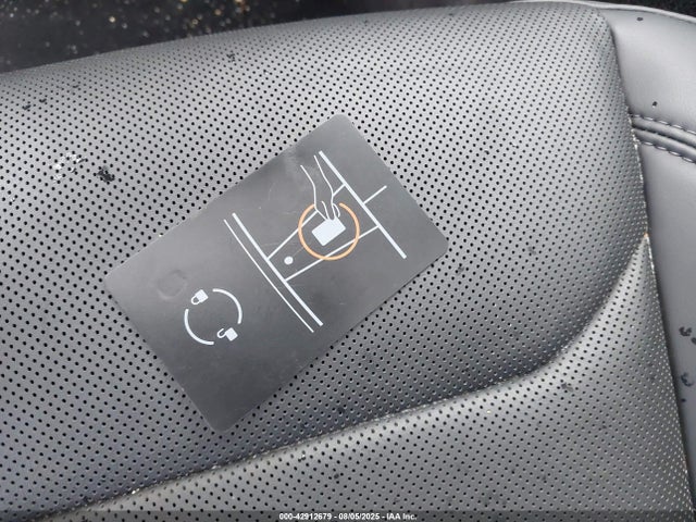 2026 TESLA MODEL Y 7SAYGDED4TF377182 Photo 10