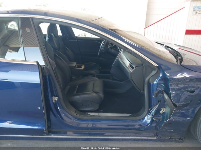 2019 TESLA MODEL S 5YJSA1E29KF335025 Photo 4