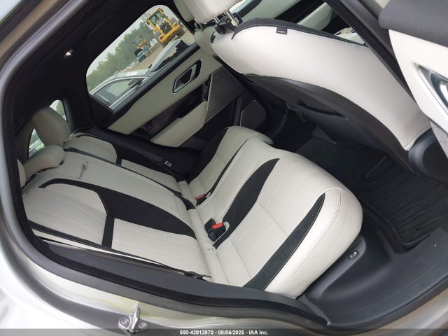 Land Rover aj20p 2018 SALYL2RX1JA766670 Image 8