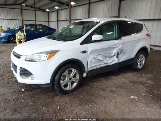 Ford Escape 2015 1FMCU0G74FUB82397 Image 2