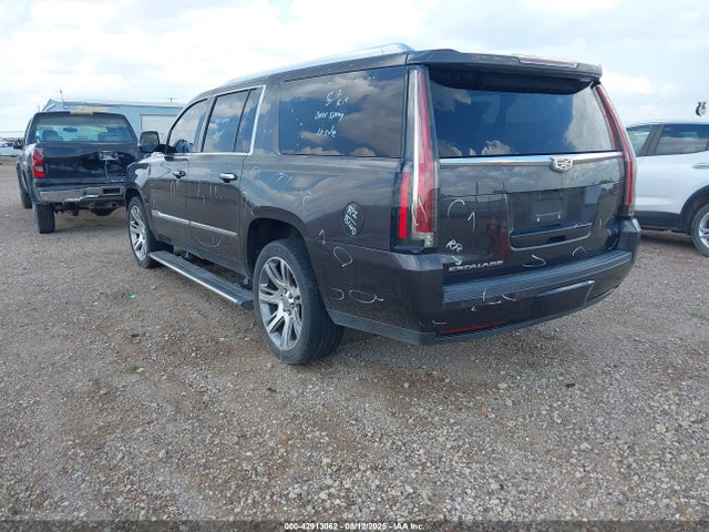 2016 CADILLAC ESCALADE ESV 1GYS4JKJ0GR344467 Photo 2
