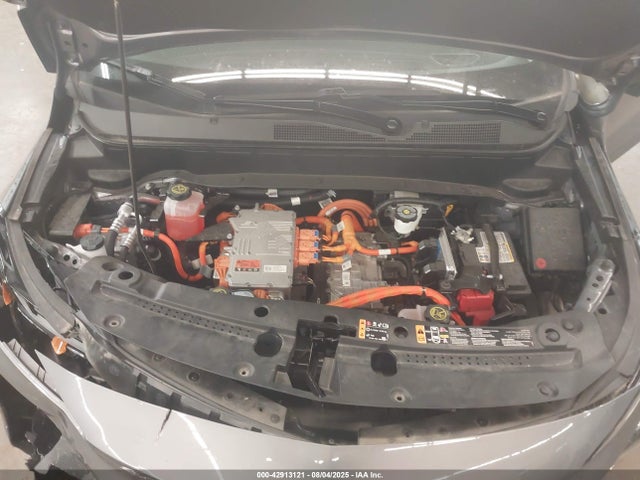 1G1FY6S05P4156744 Chevrolet 2023