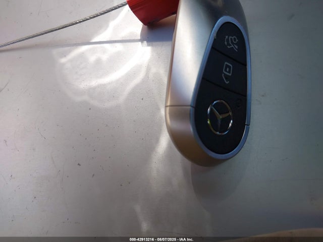 W1KAF4HB2RR236003 Mercedes-Benz m254