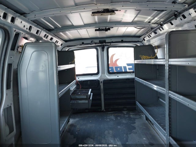 Chevrolet l20 2015 1GCWGFCF4F1228126 Image 8